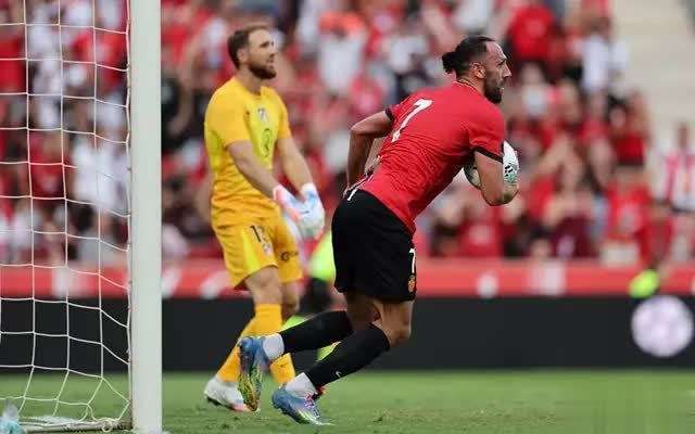 马洛卡客场击败埃瓦尔,取得重要胜利 马洛卡客场击败埃瓦尔,取得重要胜利