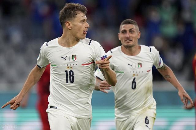 熊猫直播tv-意大利队与比利时队激战，比分打平