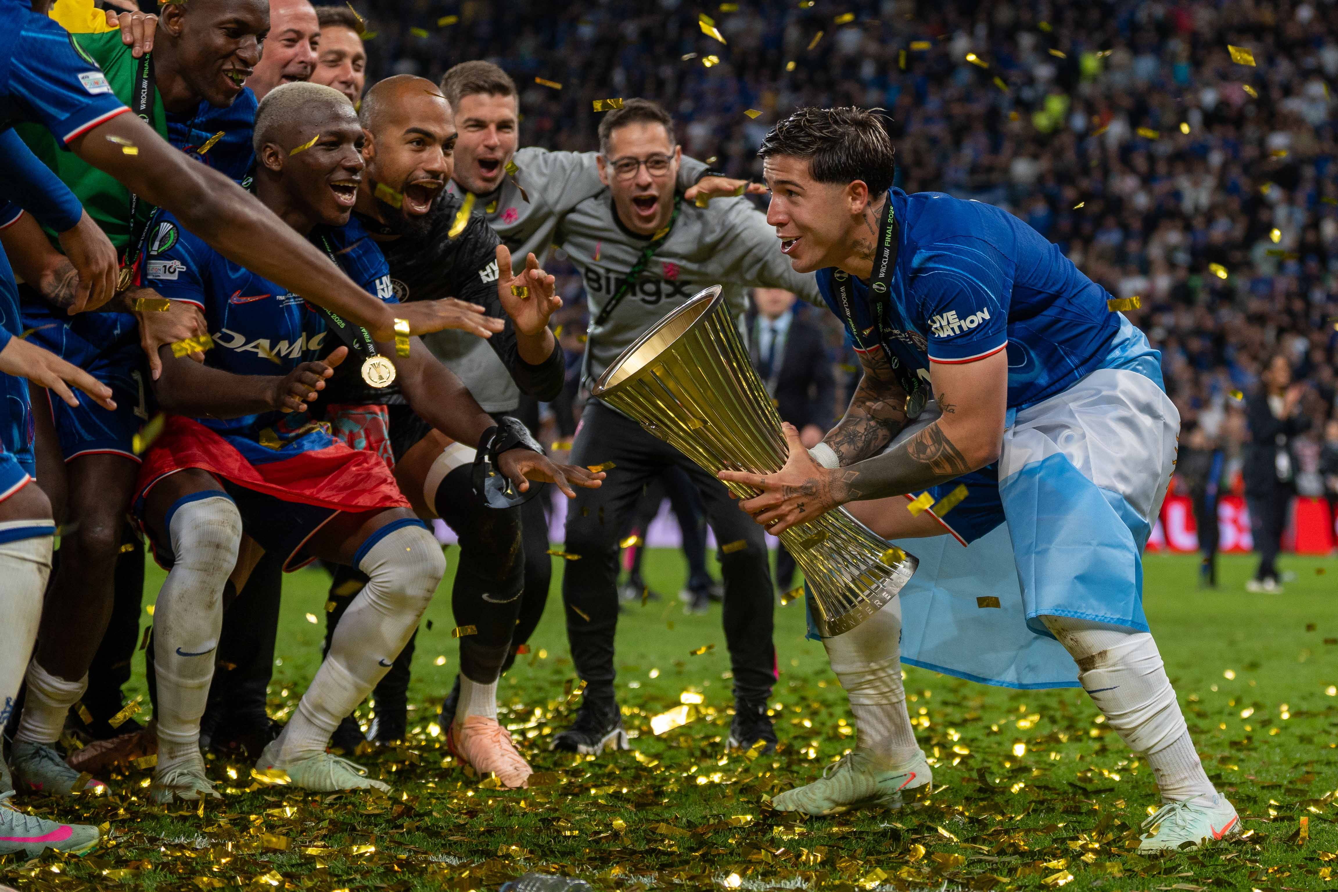 熊猫直播官网-切尔西客场逆转，继续保持不败纪录