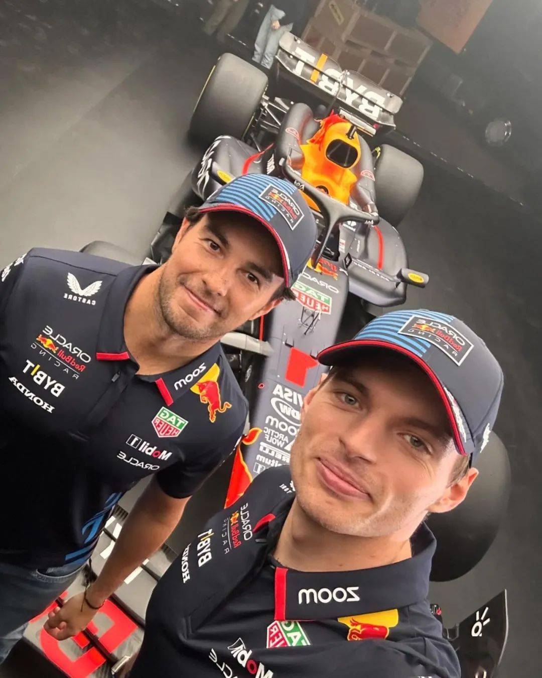 关于索伯车队逆转梅赛德斯，佩雷兹状态火热的信息